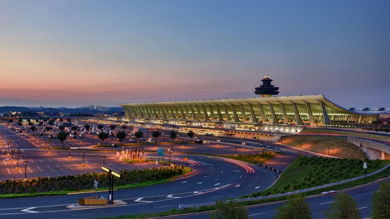 Choosing the right Washington, DC, transportation company isn't always easy. Continue reading to learn how to find the best DC airport transportation service.